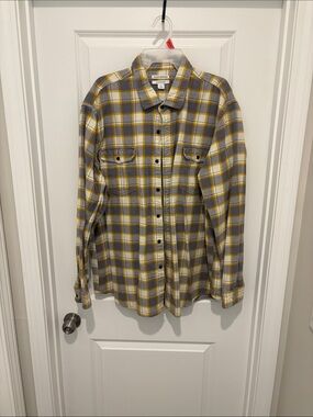 Amazon Essentials Yellow and Gray Plaid Button-Down Shirt